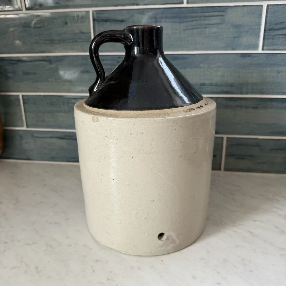 VTG‎ Stoneware Gallon Whiskey Jug Brown/Tan *Hole* Cottagecore Rustic Bar Decor